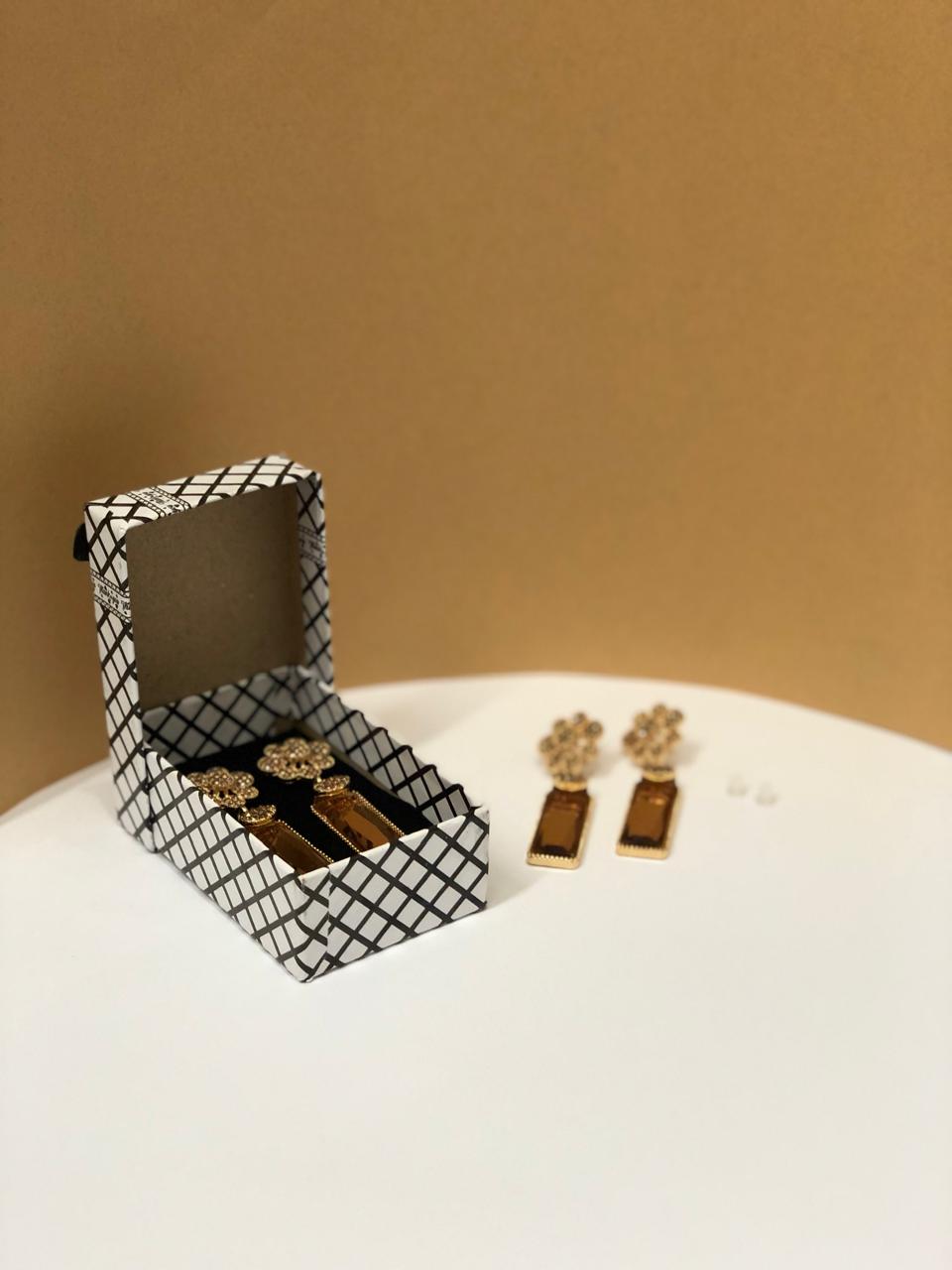 Zarné Aya – Pure Gold Elegance Drops