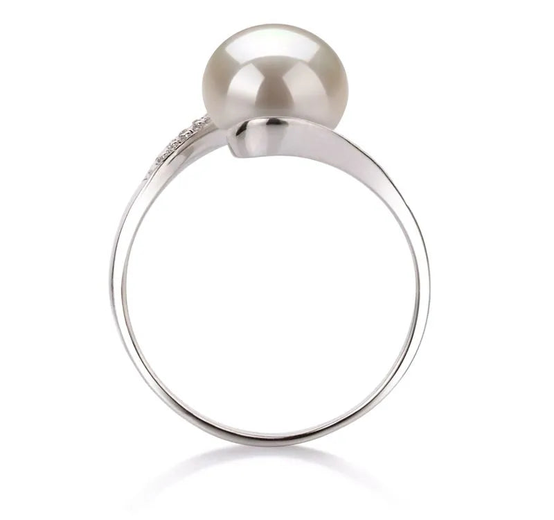 Chantel Pearl – Freshwater Elegance