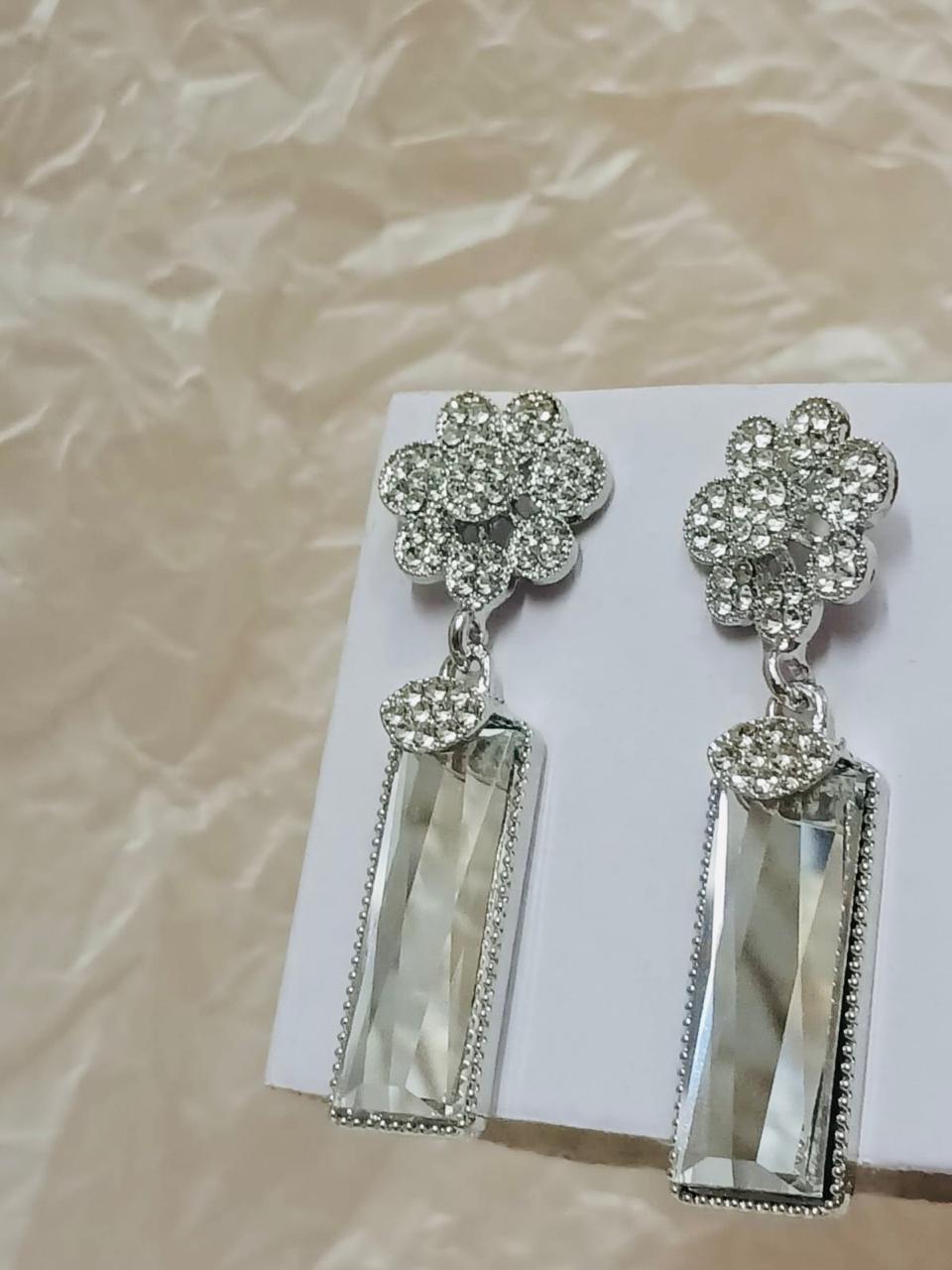 Sitarah Sheen – Icy Silver Drop Earrings
