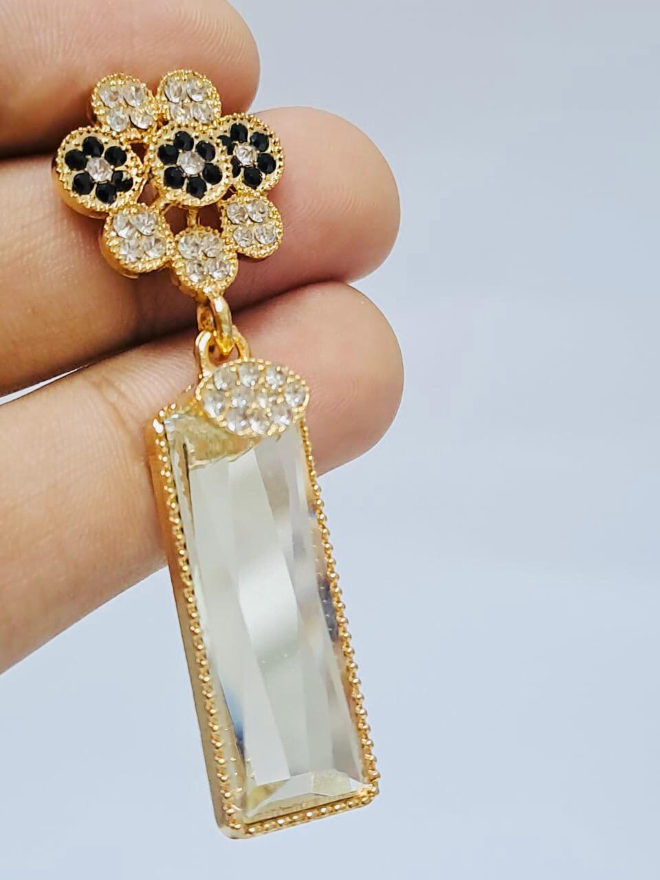 Nooré Zara – Crystal Luxe Drop Earrings